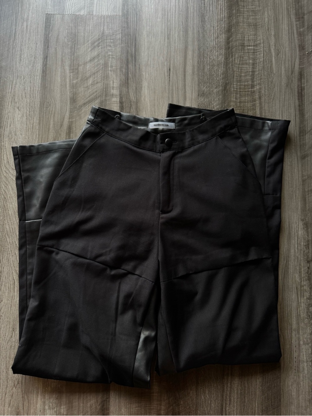 Maniere De Voir Black Wide-Leg Women's Pants